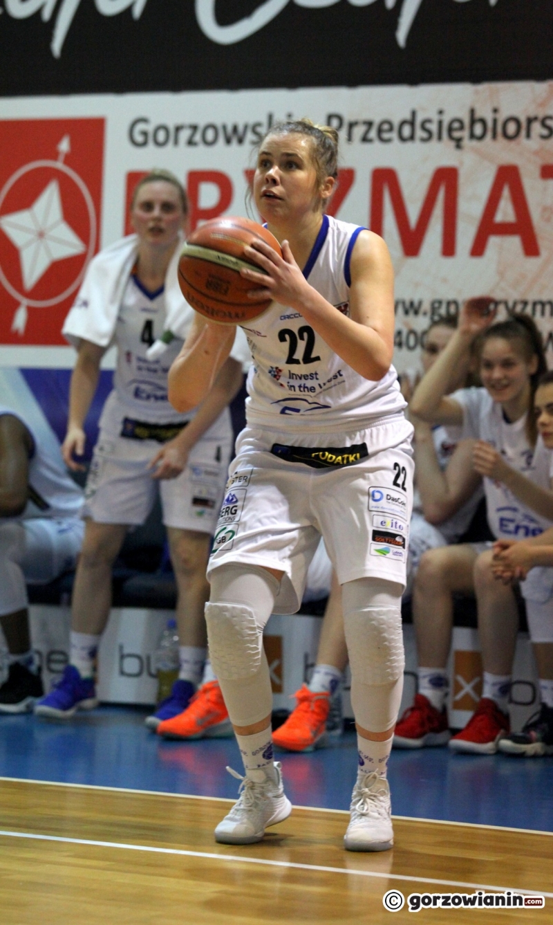 17/30 Akademickie derby w koszykówce