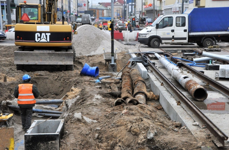 21/24 Postęp prac na Sikorskiego