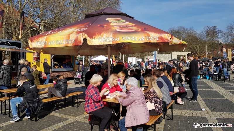 2/14 Festiwal smaków Food Trucków