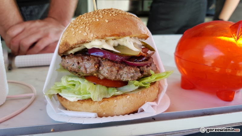 10/14 Festiwal smaków Food Trucków