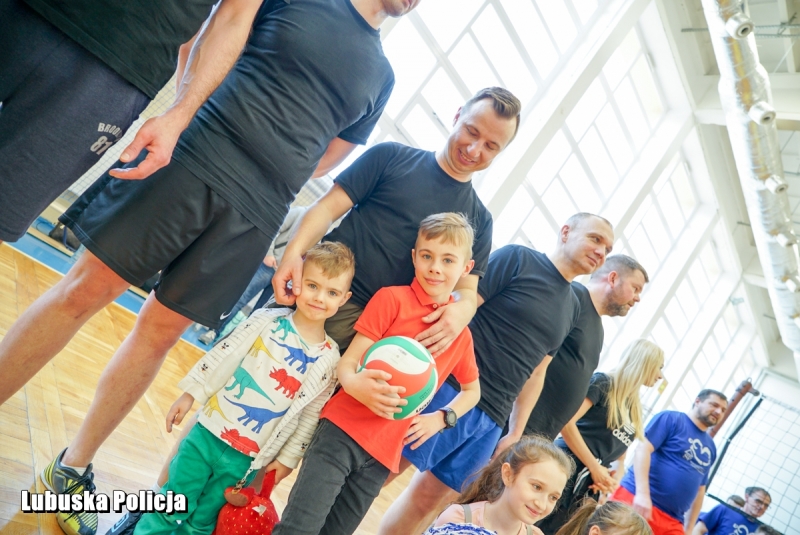 10/16 Charytatywnie dla Kuby i Oktawiana