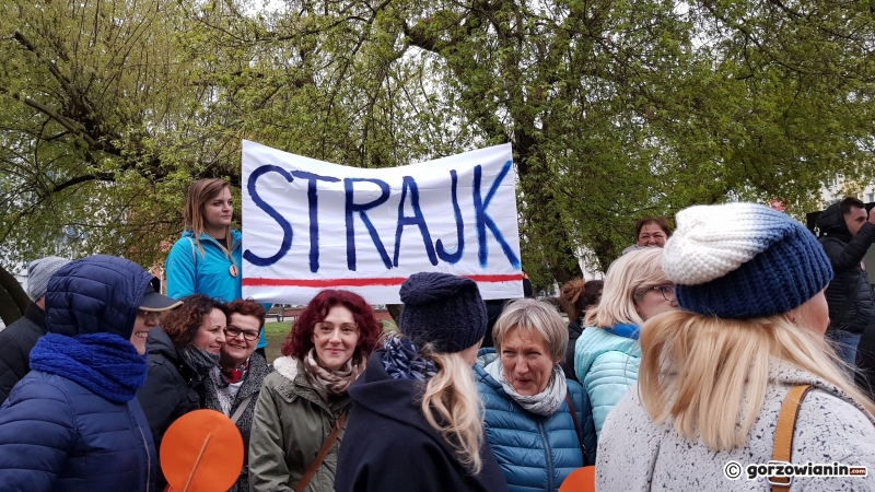 2/14 Manifestacja popierająca protest nauczycieli