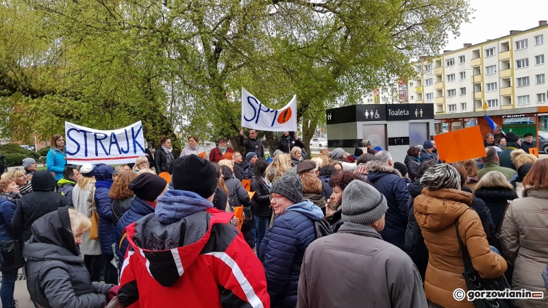6/14 Manifestacja popierająca protest nauczycieli