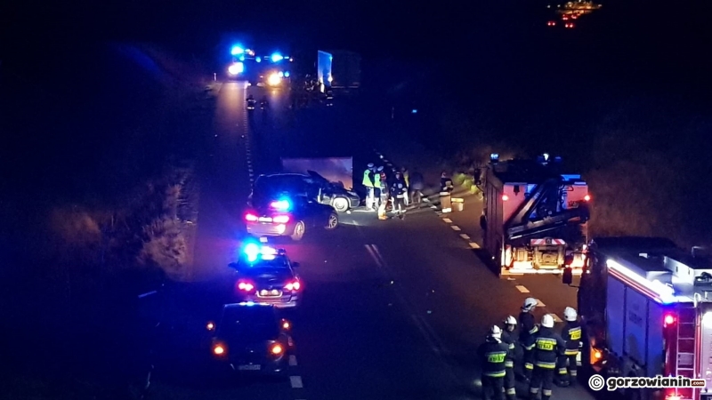 5/5 Czołówka ciężarówki i peugeota 