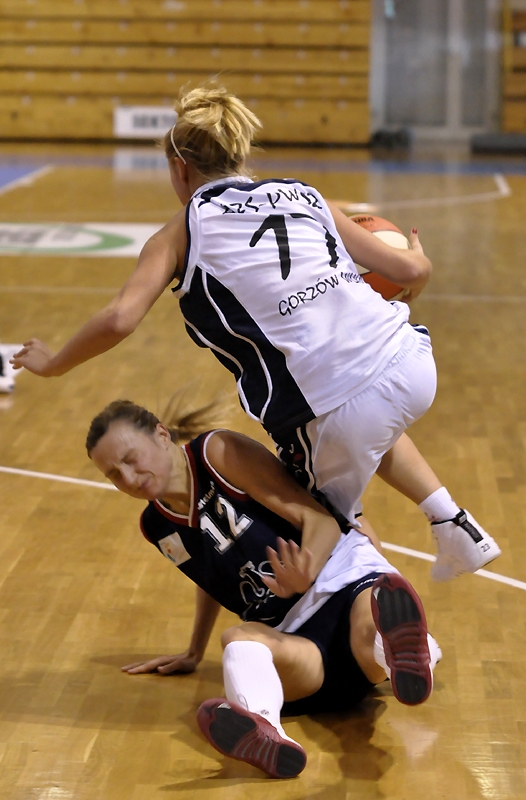 6/44 AZS II PWSZ Gorzów - AZS UW Warszawa 81:82 