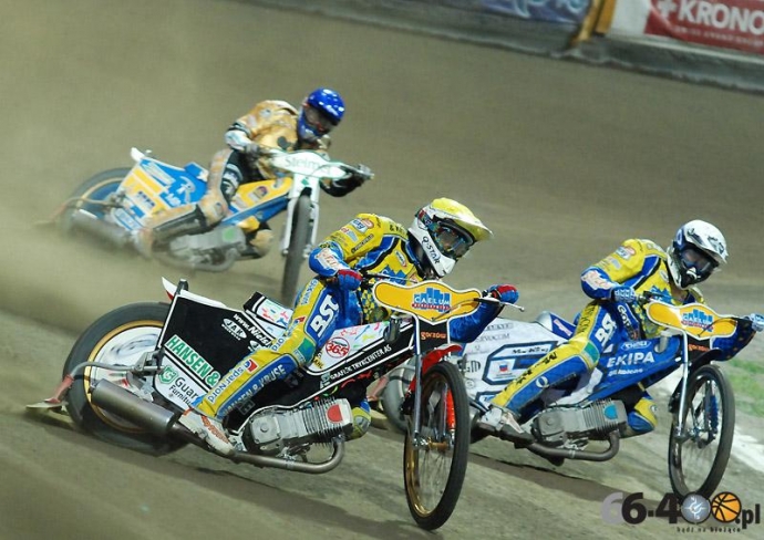 74/139 Stelmet Falubaz Zielona Góra - Caelum Stal Gorzów 50:40