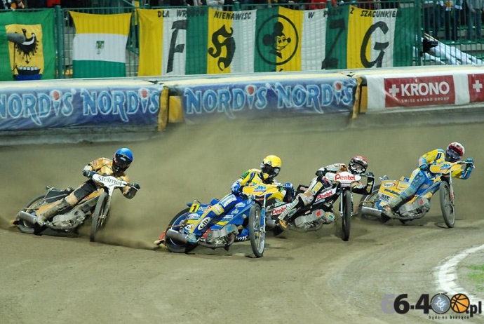 80/139 Stelmet Falubaz Zielona Góra - Caelum Stal Gorzów 50:40