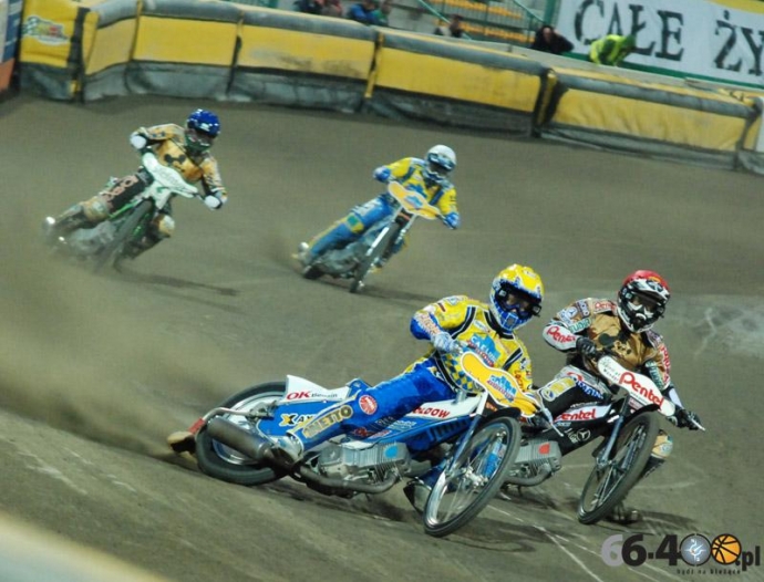 111/139 Stelmet Falubaz Zielona Góra - Caelum Stal Gorzów 50:40