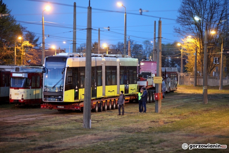 7/8 Tramwaj Pesy w Gorzowie