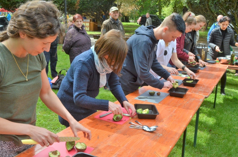 6/13 Piknik w parku Róż