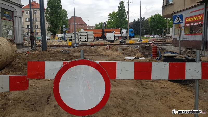 9/36 Zobacz jak wygląda remontowana Sikorskiego