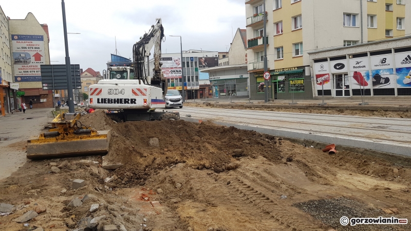 18/36 Zobacz jak wygląda remontowana Sikorskiego