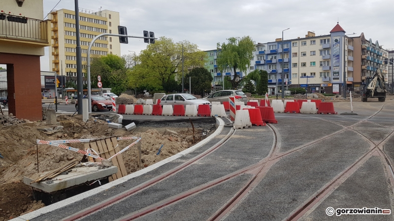 26/36 Zobacz jak wygląda remontowana Sikorskiego