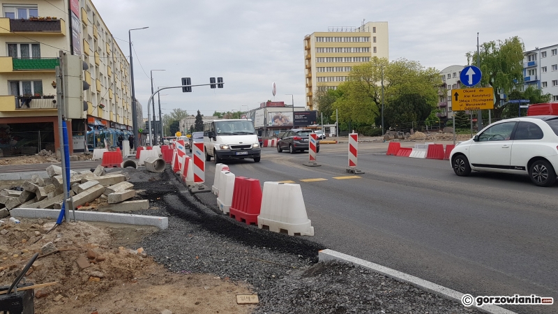 31/36 Zobacz jak wygląda remontowana Sikorskiego