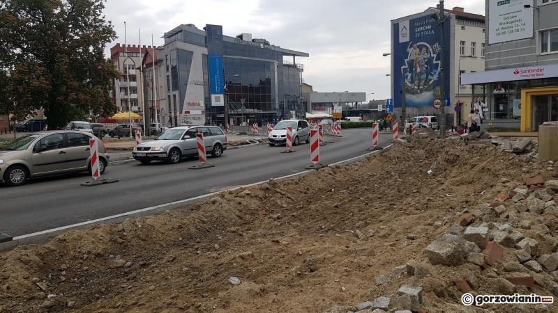 33/36 Zobacz jak wygląda remontowana Sikorskiego