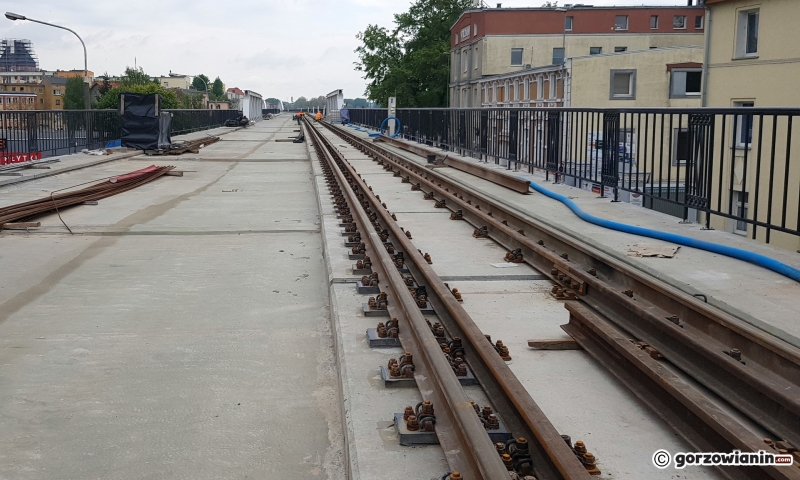 11/25 Estakada i dworzec kolejowy w Gorzowie