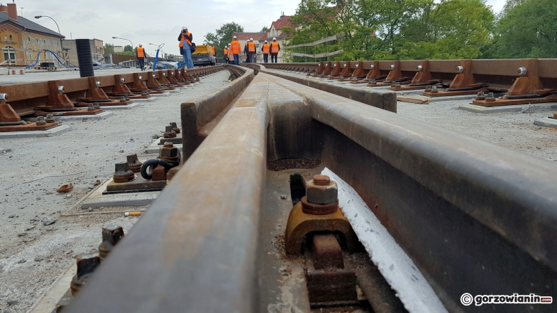 15/25 Estakada i dworzec kolejowy w Gorzowie