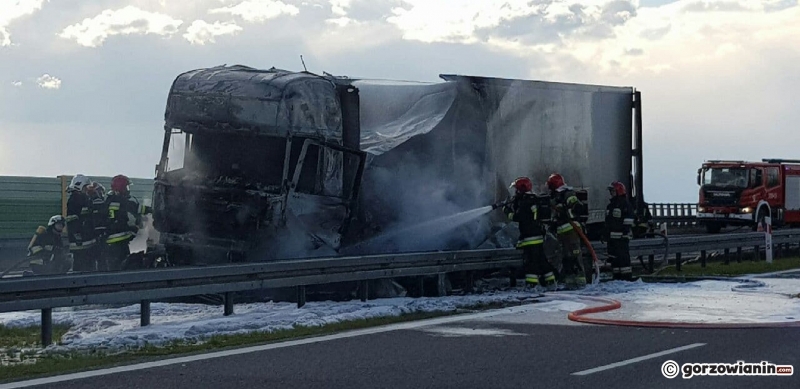 4/5 Pożar samochodu ciężarowego na S3