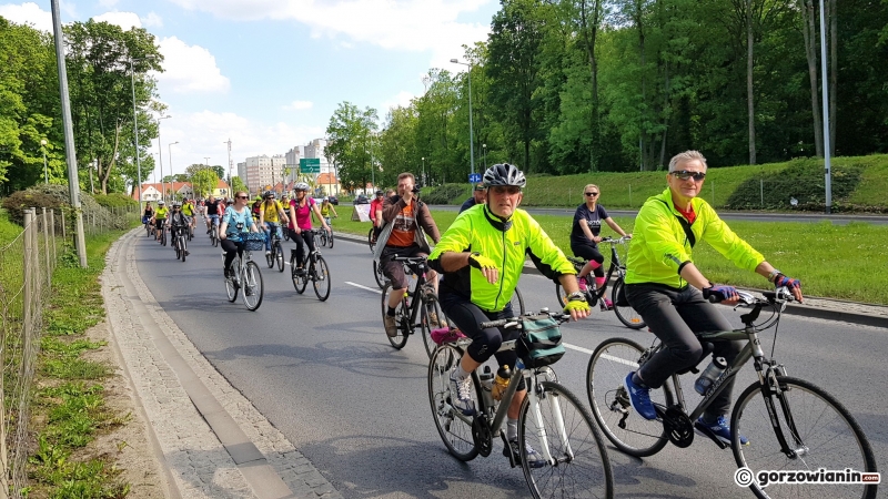27/32 Majówkowa masa rowerowa
