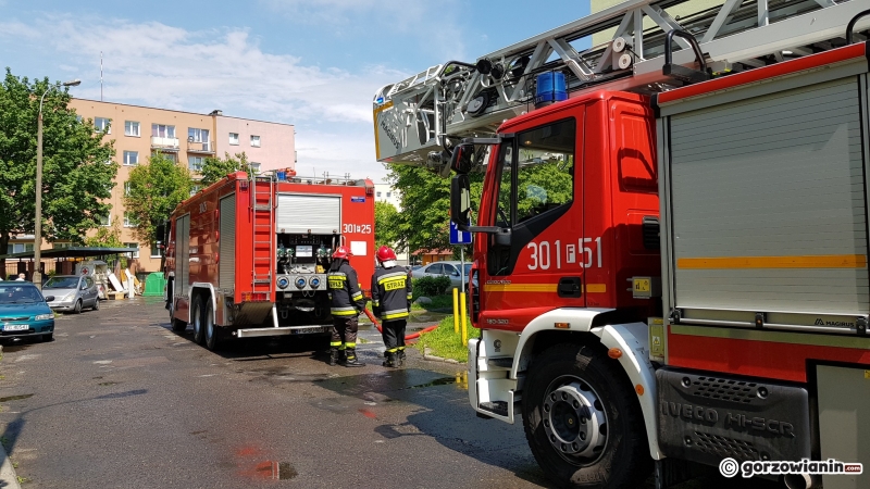 4/7 Pożar w bloku przy ul. Kościuszki
