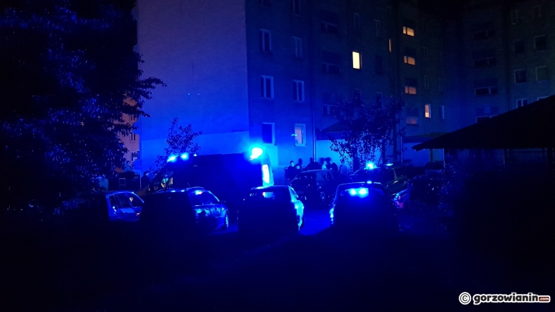 3/9 Policyjna akcja na Zawarciu