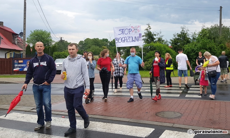 14/14 Na znak protestu zablokowali rondo