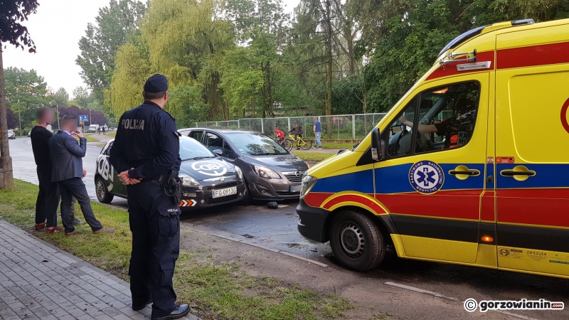 4/7 Wypadek z udziałem 4 aut