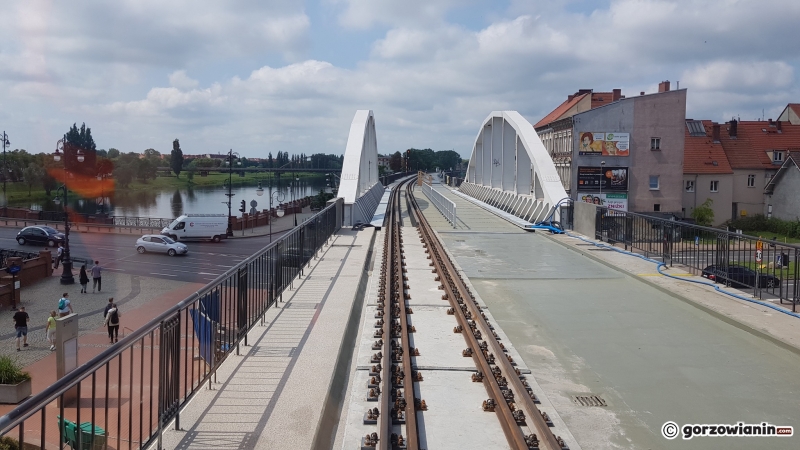 17/27 Estakada kolejowa prawie gotowa