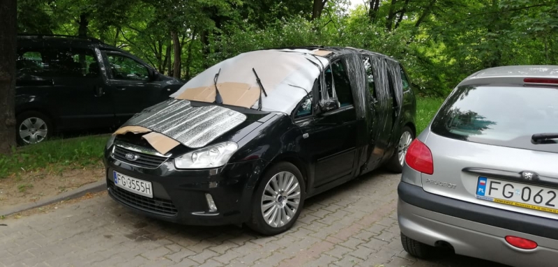 3/19 Samochody zabezpieczone przed gradem