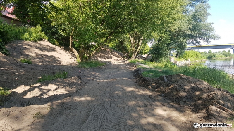 11/15 Budowa ścieżki nad Wartą