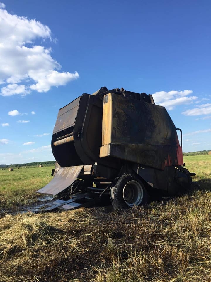 5/5 Pożar prasy rolniczej w Płomykowie