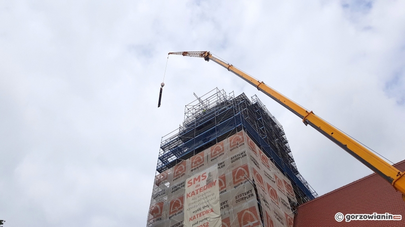 9/10 Prace na wieży katedry