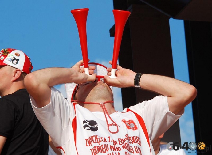 15/182 Drużynowy Puchar Świata - Finał