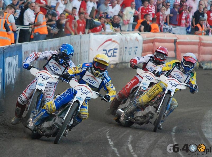 145/182 Drużynowy Puchar Świata - Finał