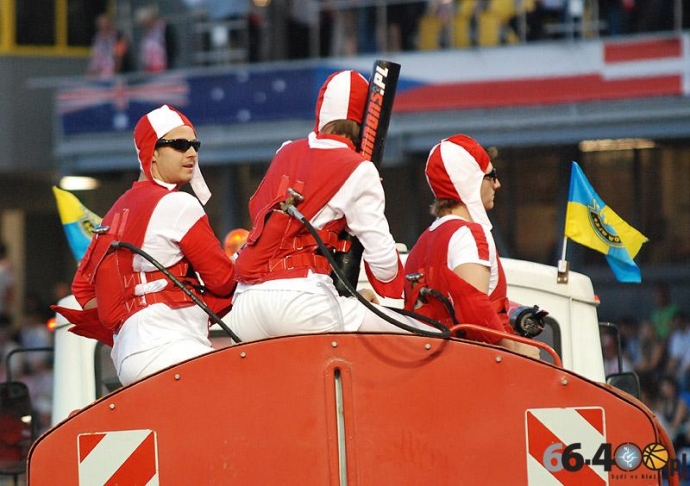 160/182 Drużynowy Puchar Świata - Finał