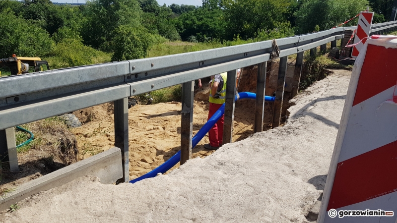 7/8 Naprawa skarpy na rondzie Santockim