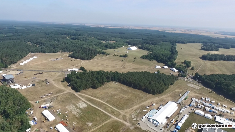 5/6 Rośnie festiwalowe miasteczko Pol'and'Rock 
