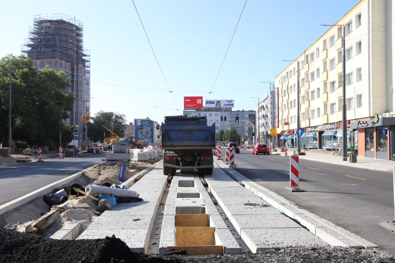 8/13 Jak wyglądają roboty na Sikorskiego