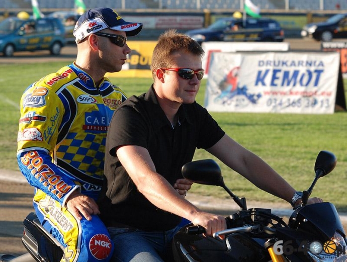 64/145 Włókniarz Częstochowa - Caelum Stal Gorzów 46:44