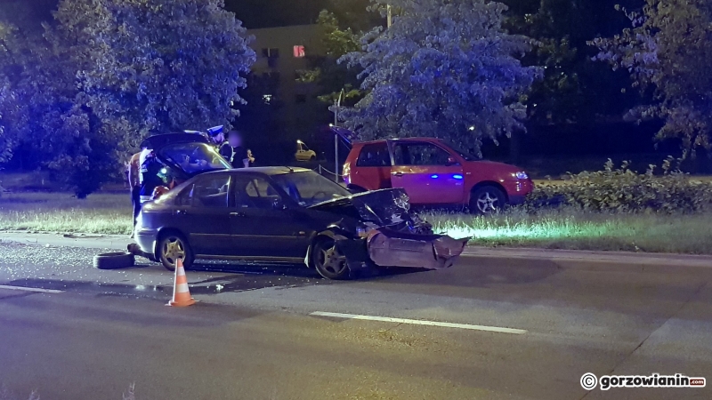 5/7 Zderzenie dwóch aut na Piłsudskiego