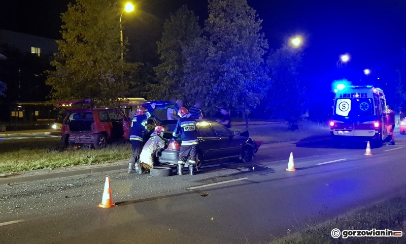 7/7 Zderzenie dwóch aut na Piłsudskiego