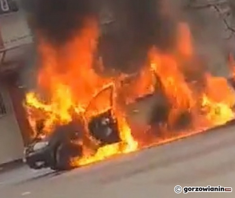 7/7 Pożar chryslera i BMW