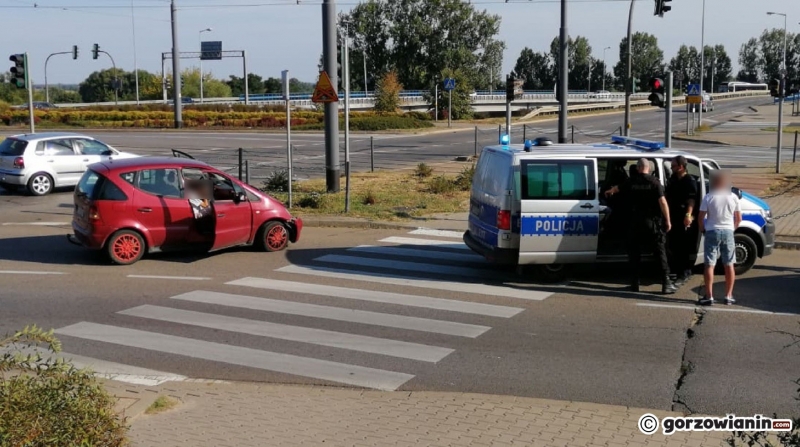 2/4 Kierowca mercedesa miał 3 promile