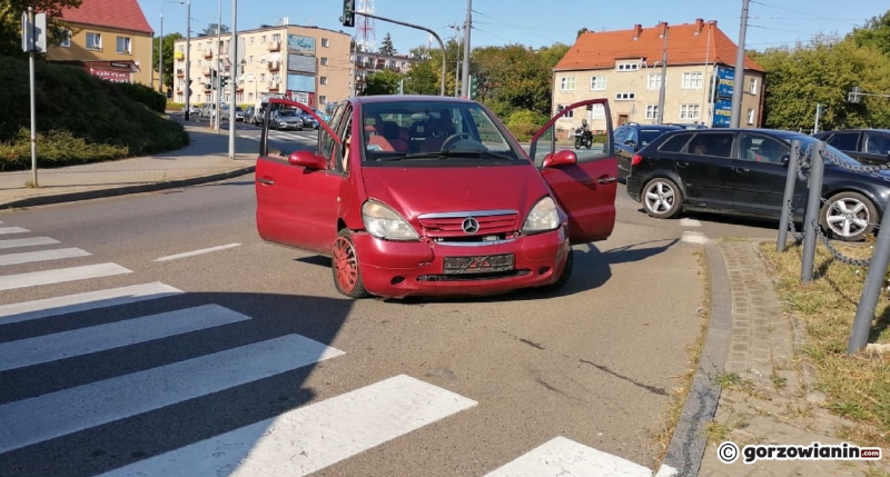 3/4 Kierowca mercedesa miał 3 promile