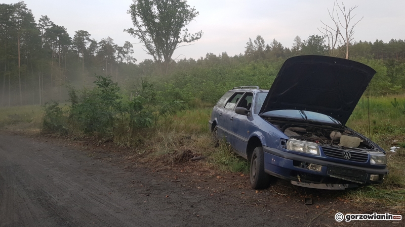 5/6 Dachowanie volkswagena nad jeziorem Marwicko