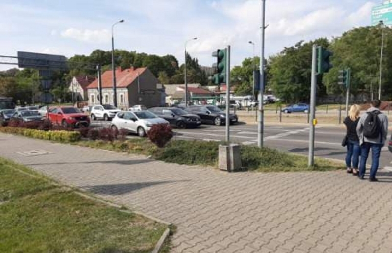 4/5 Pijany kierowca volkswagena uciekał przed policją