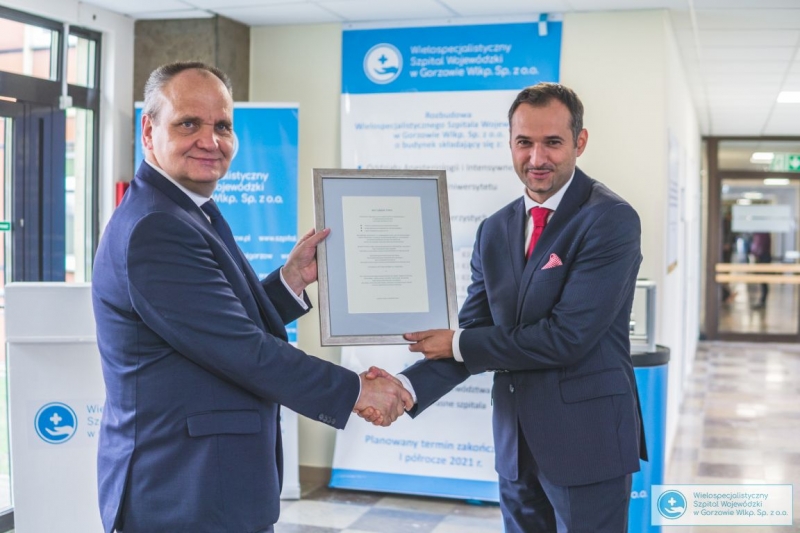 11/15 Akt erekcyjny pod budowę nowego pawilonu medycznego