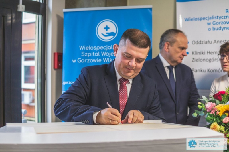 14/15 Akt erekcyjny pod budowę nowego pawilonu medycznego