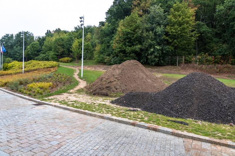 7/8 Naprawa ścieżki przy filharmonii