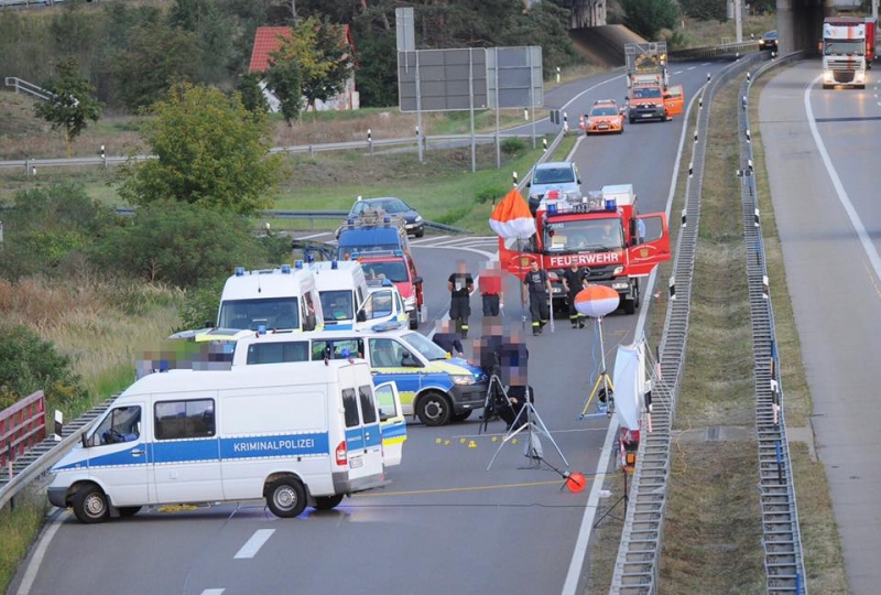 5/7 Policyjna akcja na autostradzie pod Berlinem